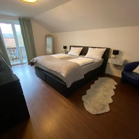 Ferienwohnung Baumgartner Chiemseeliebe 2Og Breitbrunn am Chiemsee Exterior photo